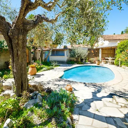 Apartamento Grand Bougainvillee *